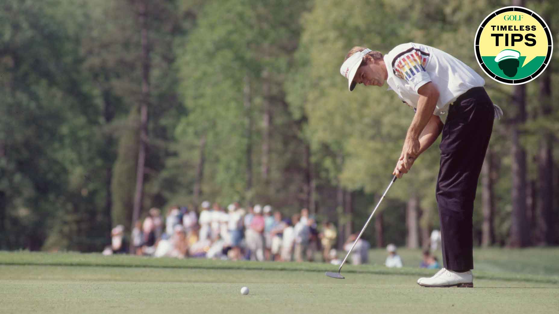 paul azinger hits putt
