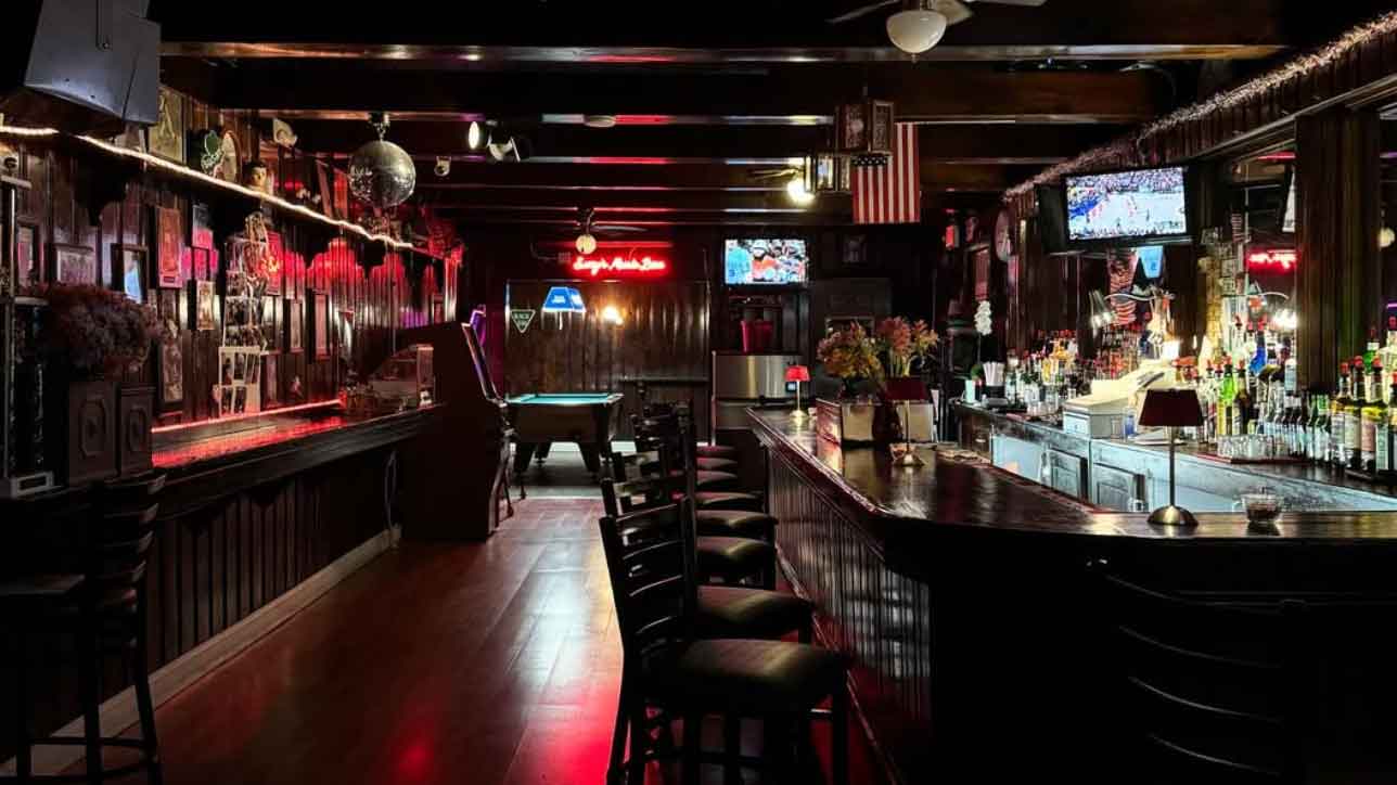 susan's pub in bethpage, ny